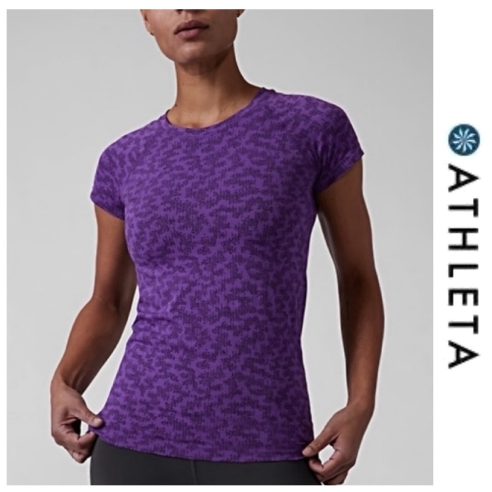 💥SALE-NwTs-$70 ATHLETA Momentum Tee Large Stretchy Shirt Nylon Top Large